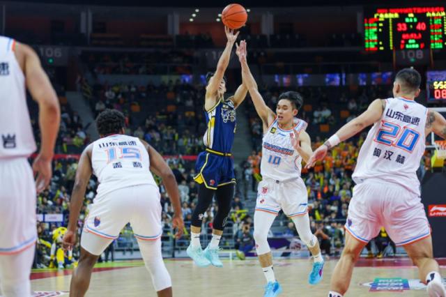 官方网站-【观察】广东靠什么8连胜？寻找小外援仍旧刻不容缓