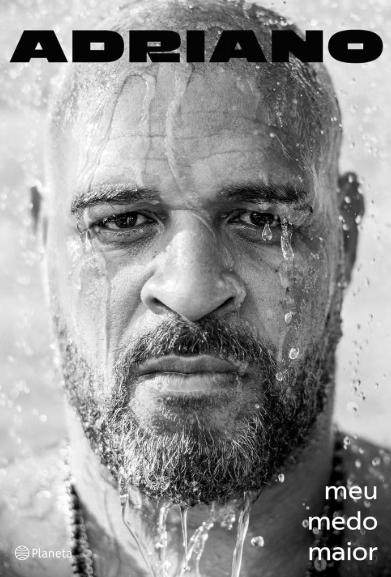 阿德里亚诺传记 带18女孩开房 我是足球最大浪费