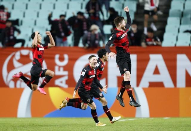 Kaiyun sports-【亚冠】浦项89分钟绝平 点球大战6比5蔚山杀入决赛