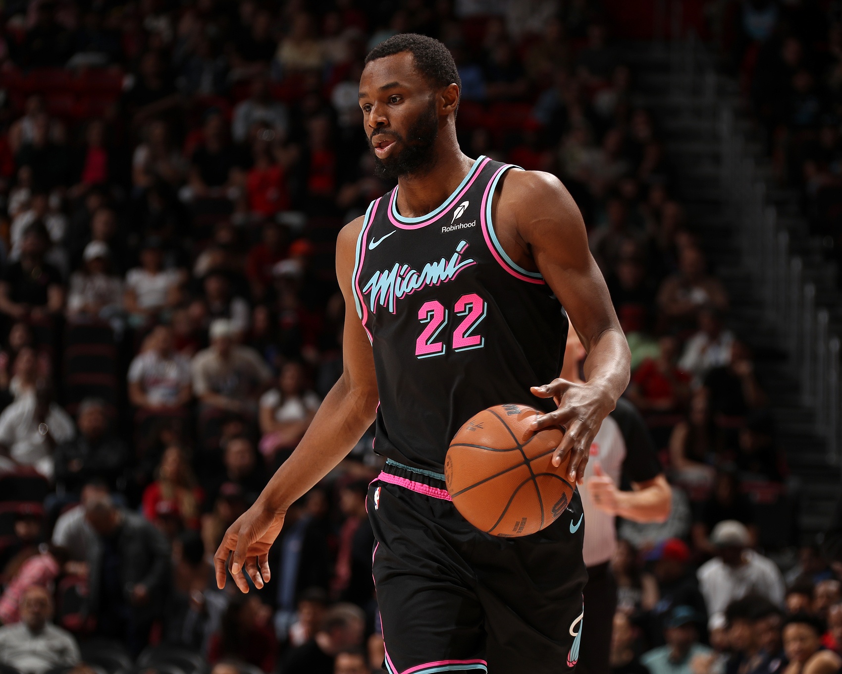 开云娱乐-复出状态可以！维金斯半场5中4&amp;三分2中1拿到9分3板2断1帽